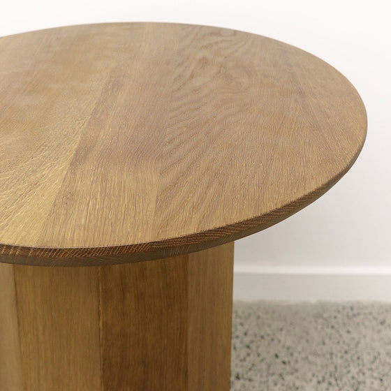 Chicago Round Side Table - SOUK COLLECTIVE