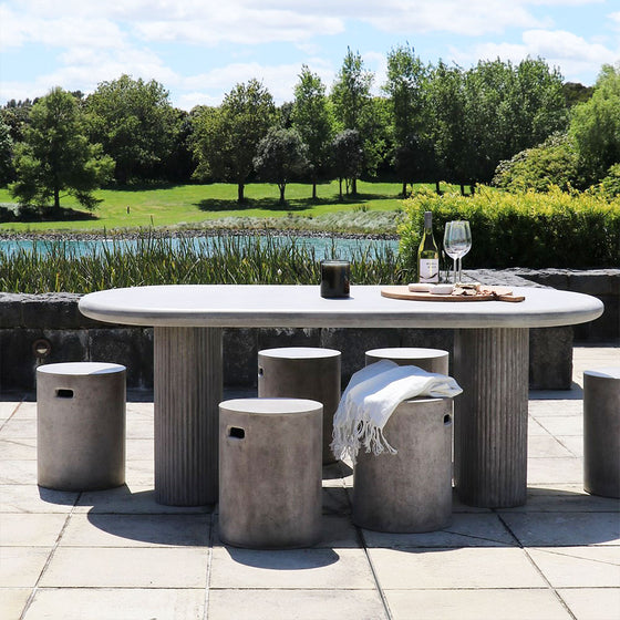 Solona Outdoor Concrete Table Grey  - SOUK COLLECTIVE